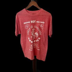 Huy Fong Sriracha Hot Chili Sauce Graphic Tee Red Rooster Shirt - XL